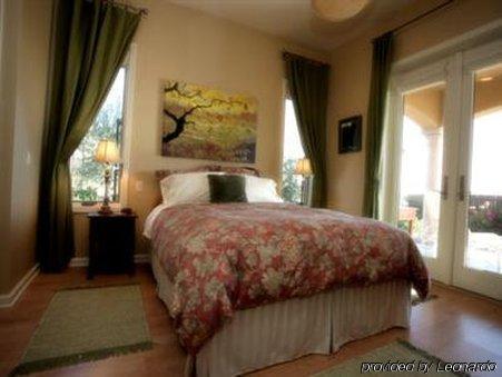 Alta Cresta Orchard & Inn Paso Robles Ruang foto